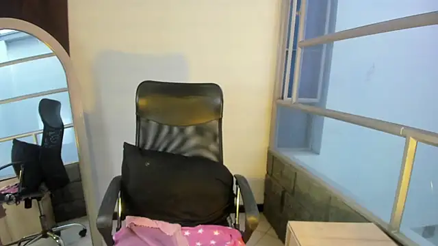 Pamela Squirtt online show from 09-15-25, 02:17