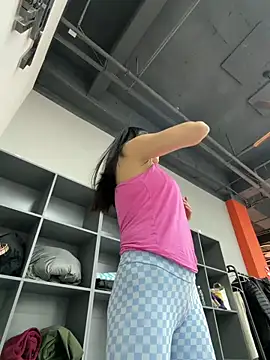 Ninazhang online show from 02-01-26, 02:54