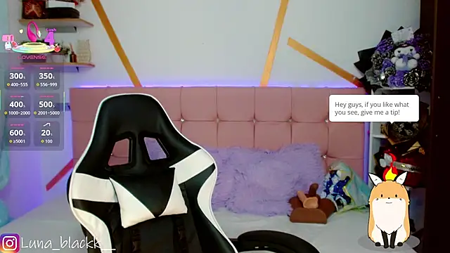 Luna blackk online show from 12-17-25, 09:21