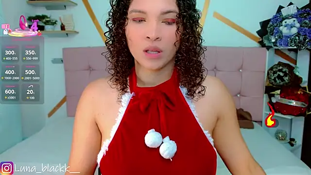 Luna blackk online show from 12-22-25, 09:01