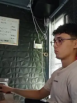 jacobs shelby online show from 09-11-25, 02:39