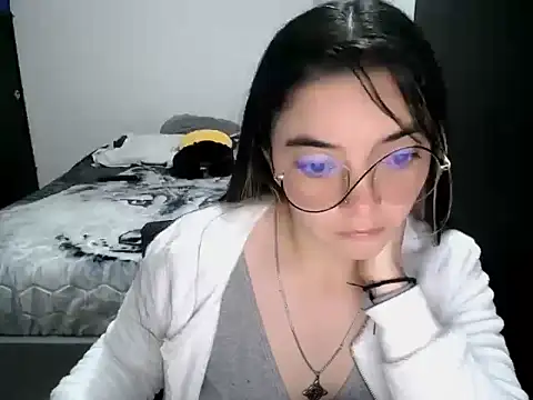 Snapshot of Came-II chatting on 02-06-26, 01:32 Came-II online show from 02-06-26, 01:32