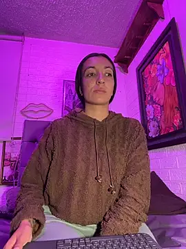 SALOME KORLAND online show from 03-18-26, 08:01