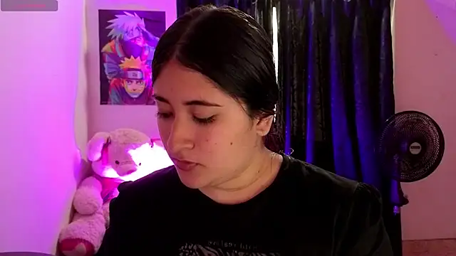 Snapshot of Gaby__Howards chatting on 10-10-25, 07:02 Gaby Howards online show from 10-10-25, 07:02