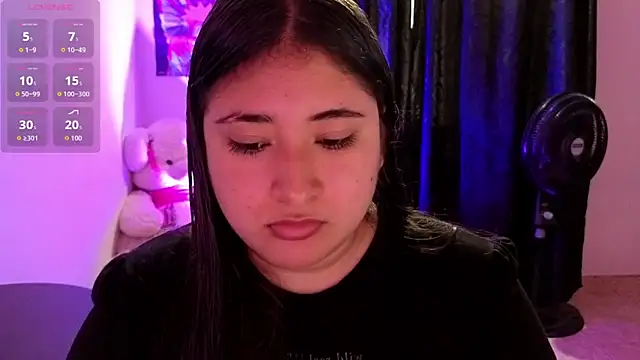 Snapshot of Gaby__Howards chatting on 10-18-25, 07:03 Gaby Howards online show from 10-18-25, 07:03