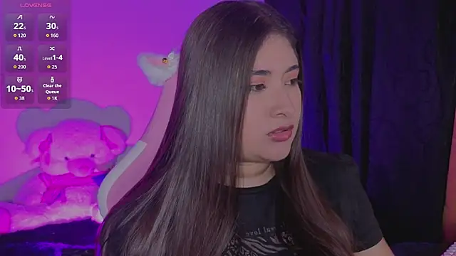 Snapshot of Gaby__Howards chatting on 11-18-25, 09:08 Gaby Howards online show from 11-18-25, 09:08