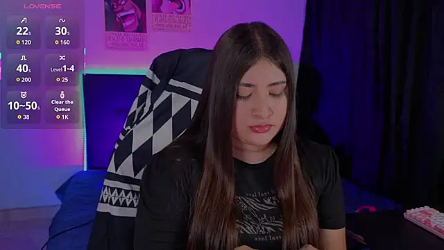 Snapshot of Gaby__Howards chatting on 11-24-25, 07:02 Gaby Howards online show from 11-24-25, 07:02