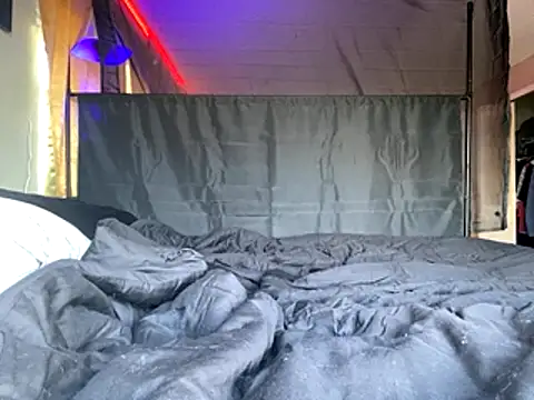 lilthicky352 online show from 11-05-25, 08:42