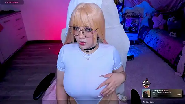 AlyssaRomanova online show from 04-30-26, 02:40