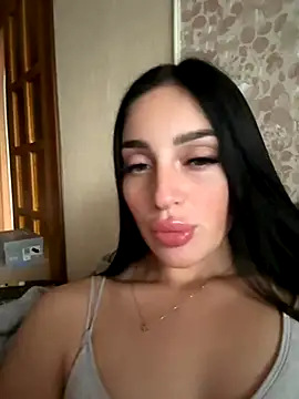 Snapshot of Soft_Pleasure chatting on 09-18-25, 08:05 Soft Pleasure online show from 09-18-25, 08:05
