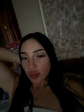 Snapshot of Soft_Pleasure chatting on 09-29-25, 05:45 Soft Pleasure online show from 09-29-25, 05:45