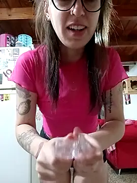 Snapshot of kittymanila chatting on 10-12-25, 10:09 kittymanila online show from 10-12-25, 10:09