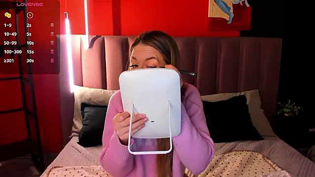 StacyWells online show from 03-21-26, 01:32