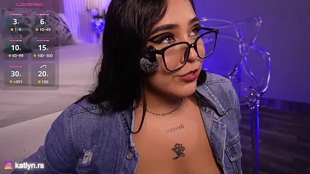 KatlynRous online show from 06-03-26, 07:08