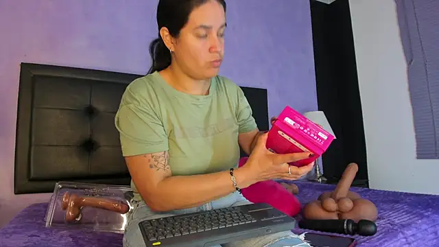 GreciaFox1 online show from 04-04-26, 12:13