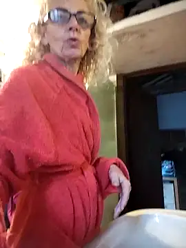 clarabell4 online show from 04-14-26, 05:46