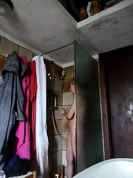 clarabell4 online show from 04-15-26, 05:25