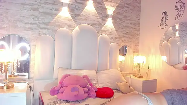 Yassy vazquez online show from 01-13-26, 07:30