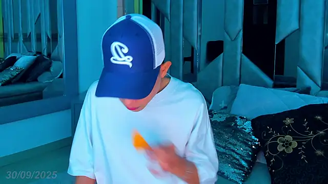 Sebax Young online show from 10-01-25, 08:04