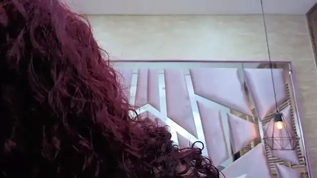 ThaliaCross online show from 04-13-26, 07:41