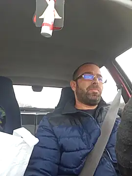 Snapshot of Thomas043 chatting on 11-22-25, 12:59 Thomas043 online show from 11-22-25, 12:59