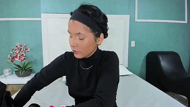 ania gomez online show from 11-06-25, 01:34