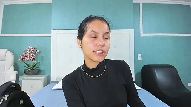 ania gomez online show from 12-03-25, 02:37