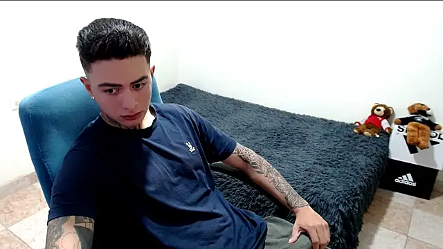 santii ss online show from 10-26-25, 04:24