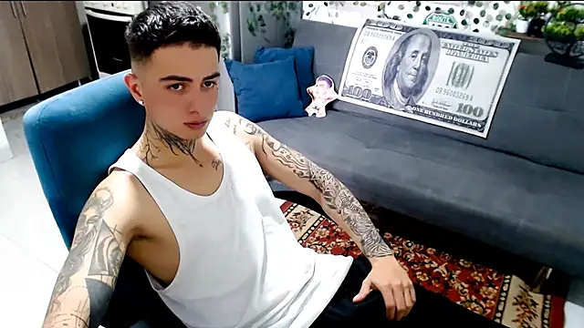 Snapshot of santii_ss chatting on 02-11-26, 03:39 santii ss online show from 02-11-26, 03:39