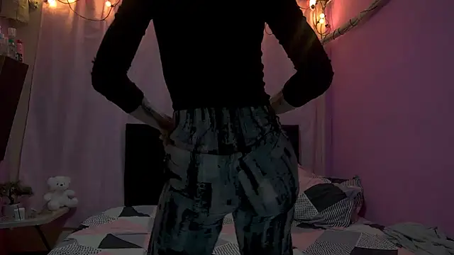 lolateton online show from 02-17-26, 02:19