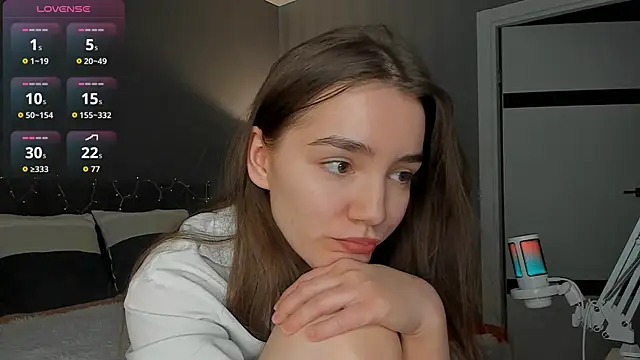 Snapshot of sweete_chantal chatting on 04-23-26, 07:27 sweete chantal online show from 04-23-26, 07:27