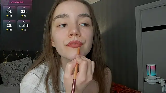 Snapshot of sweete_chantal chatting on 04-30-26, 07:53 sweete chantal online show from 04-30-26, 07:53