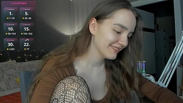 Snapshot of sweete_chantal chatting on 05-18-26, 07:41 sweete chantal online show from 05-18-26, 07:41