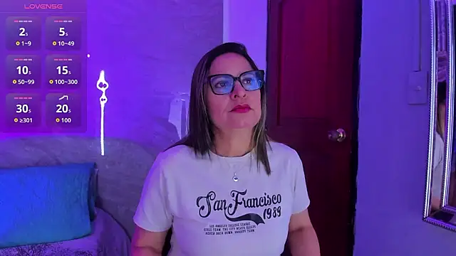 Agatha Pleasure online show from 03-21-26, 11:59