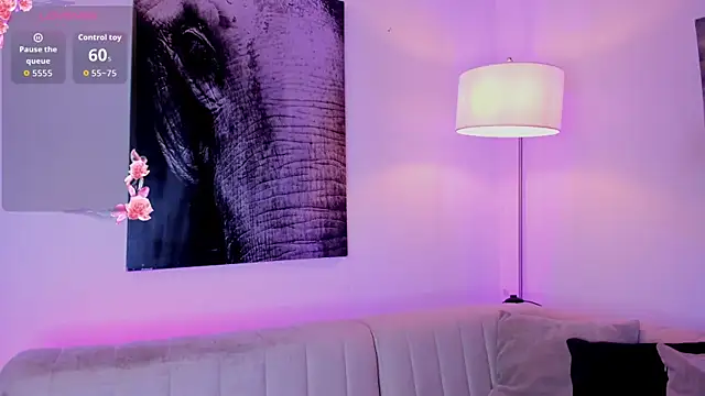 Snapshot of chelssy7 chatting on 11-26-25, 03:29 chelssy7 online show from 11-26-25, 03:29