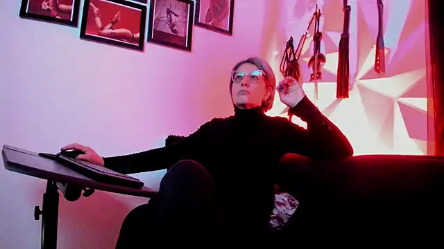 MistressNyx cg online show from 10-15-25, 02:28