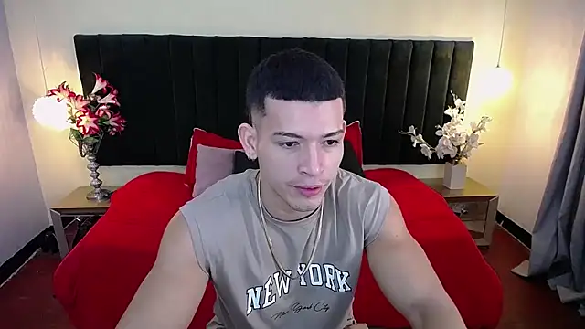Snapshot of ethan_rodgers chatting on 09-12-25, 08:31 ethan rodgers online show from 09-12-25, 08:31