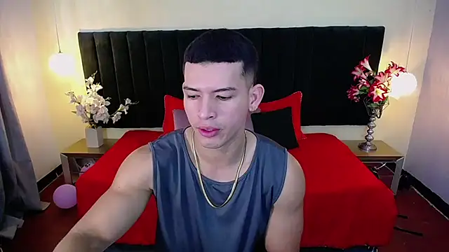 Snapshot of ethan_rodgers chatting on 09-15-25, 07:25 ethan rodgers online show from 09-15-25, 07:25