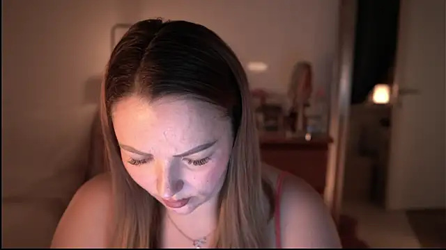 Snapshot of marrygrayes chatting on 07-09-26, 08:24 marrygrayes online show from 07-09-26, 08:24