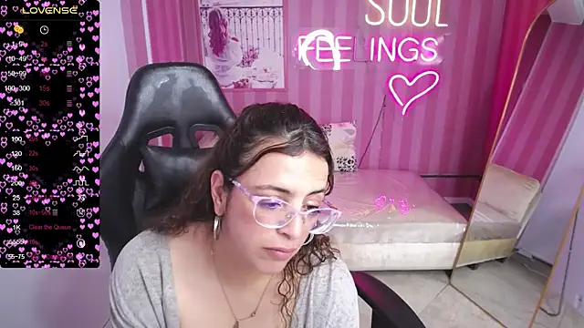  Evoni b online show from 09-09-25, 01:38