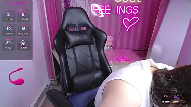  Evoni b online show from 09-18-25, 07:38