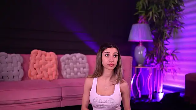 OdetteMason online show from 03-15-26, 07:25