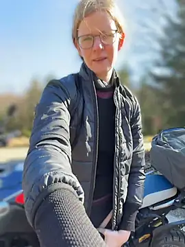 Bikergirl 97 online show from 03-18-26, 11:46