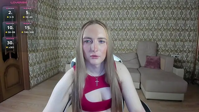 Snapshot of Vi_Luxy chatting on 05-01-26, 01:54 Vi Luxy online show from 05-01-26, 01:54