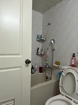 Snapshot of zack23088 chatting on 12-13-25, 11:32 zack23088 online show from 12-13-25, 11:32