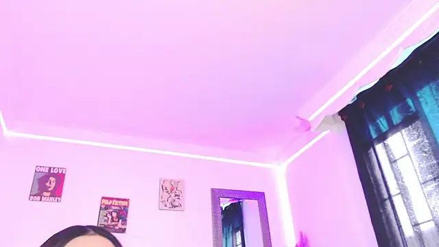 Anna belly online show from 11-28-25, 01:47