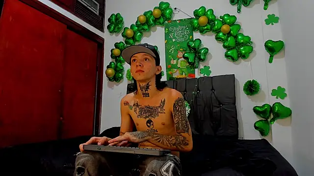 StraightBoy Nick online show from 03-21-26, 05:01