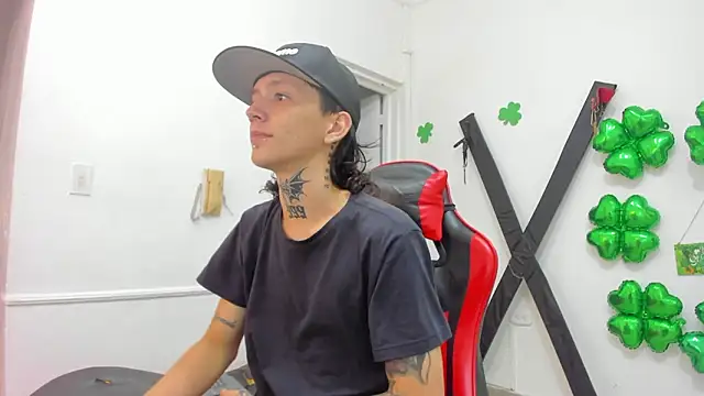 StraightBoy Nick online show from 03-25-26, 05:02