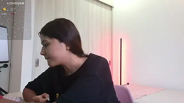 amy innocent 1 online show from 06-14-26, 10:34