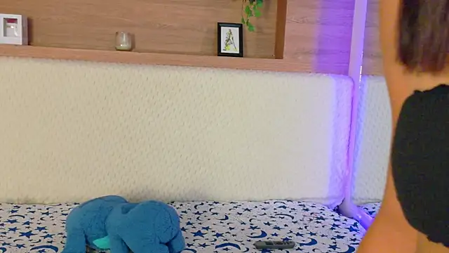 MeghanMure online show from 03-03-26, 03:23